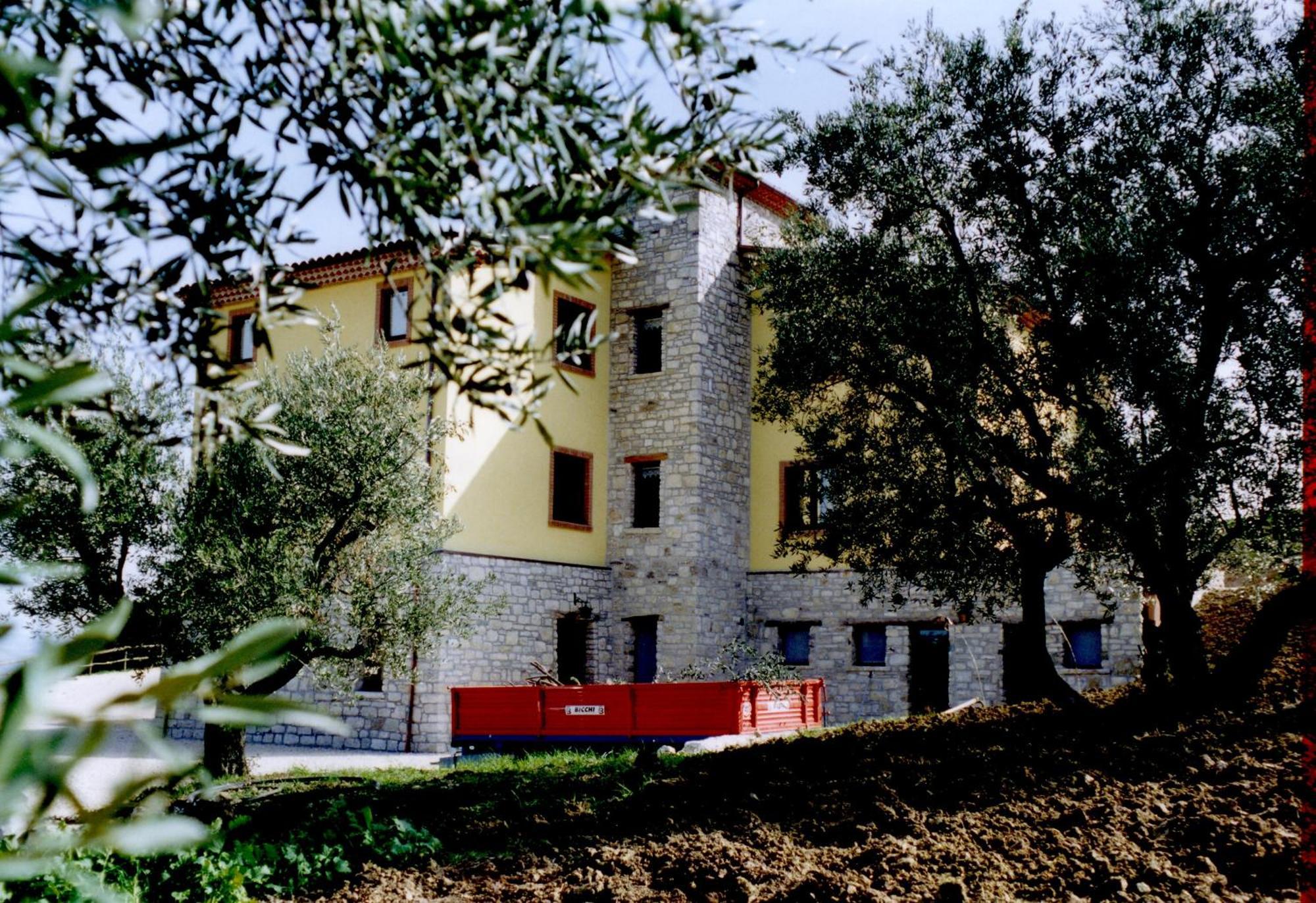 Agriturismo Terra E Sapori Campodipietra Exterior photo